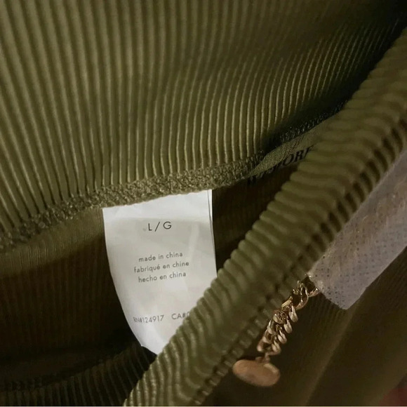 We Wore What Chain High Rise Legging - Size L (NWT) - Picture 5 of 8